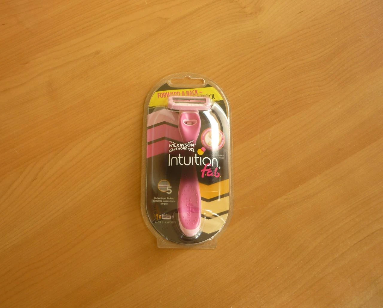 Wilkinson Sword Intuition fab scheersysteem scheermesje
